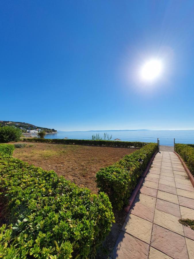 Marine Apartments Venetiko Paralia Agias Foteinis ภายนอก รูปภาพ